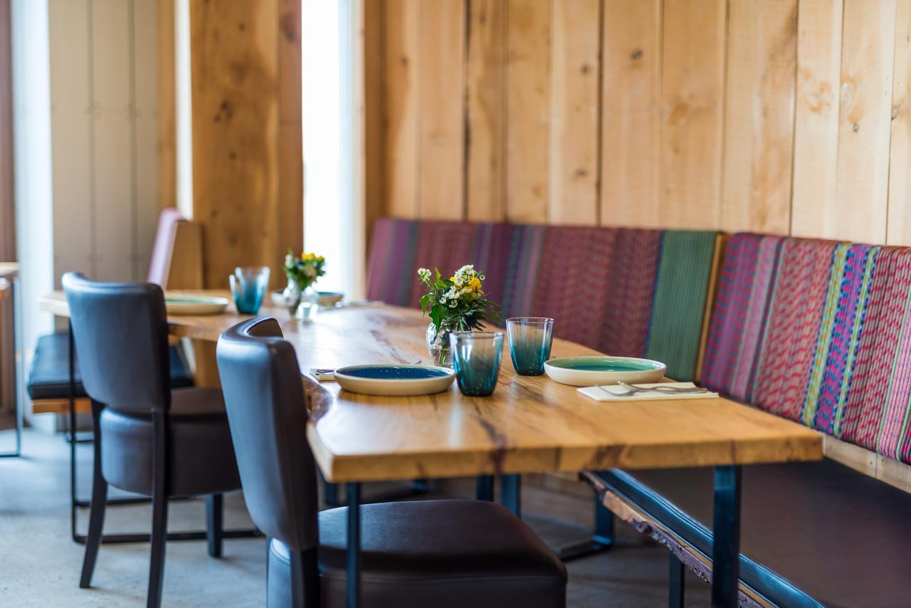 The Newport Restaurant With Rooms Exterior photo